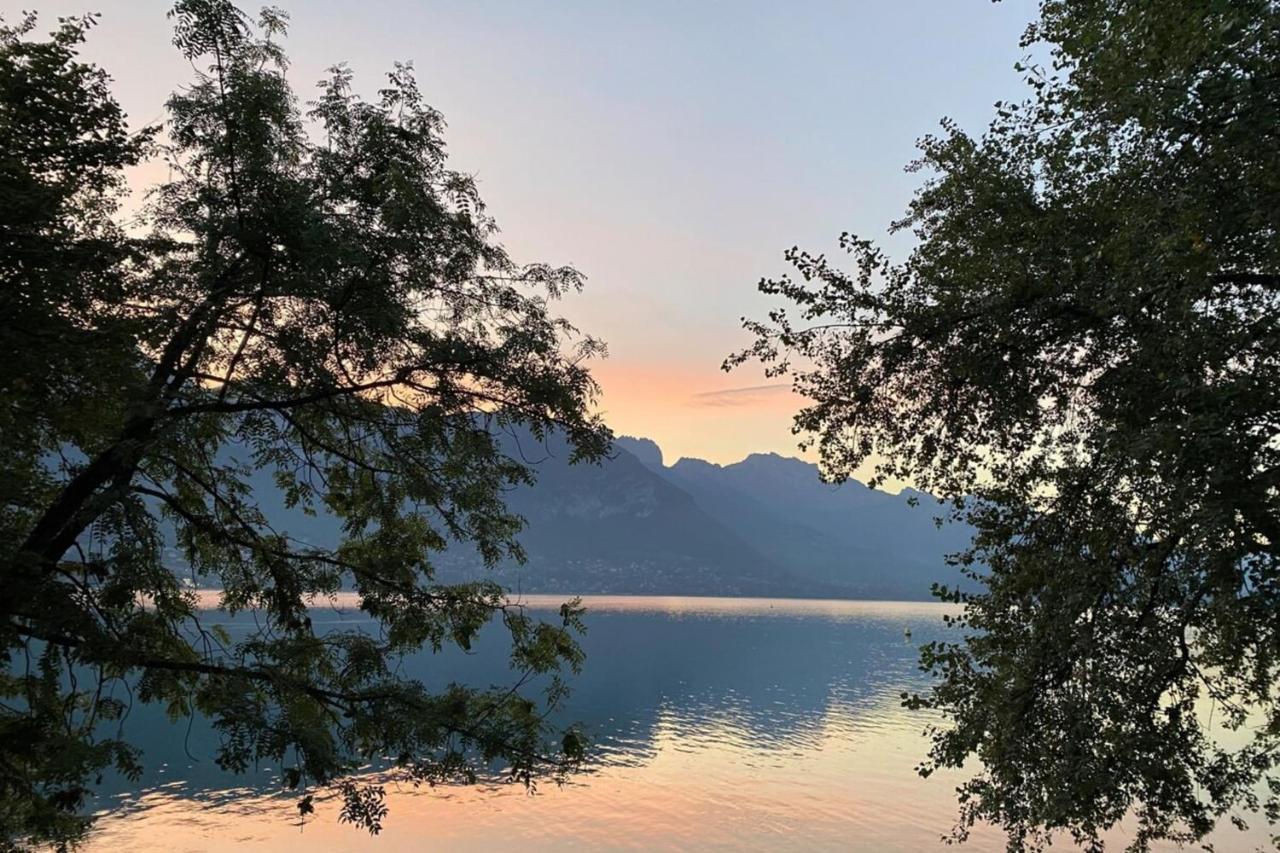 Ravissant T2 - Le Temps D'Une Pause Appartamento Annecy Esterno foto
